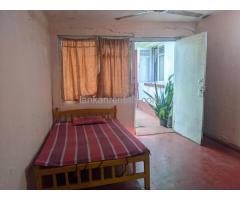 Large Rooms For Rent in Mount Lavinia