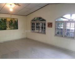 House for Rent in Kesbewa - කැස්බෑව නගරයේ නිවසක් කුලියට දීමට