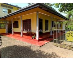 House for rent -35,000 Makevita Gampaha